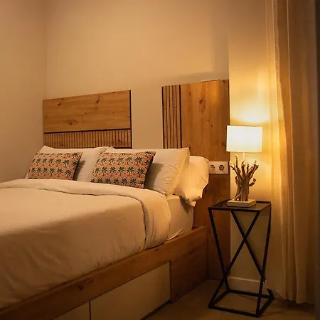 Apartment 2br With Courtyard & Pool, Arenas Casa Brisa Valencia